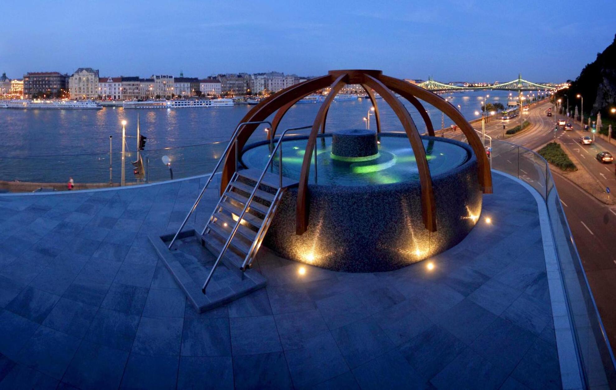Just Chillin Apt-Budapest Most Historic Landmarks Extérieur photo